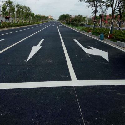 Mesin semprot cat termoplastik untuk menandai jalan 2-3kg/menit