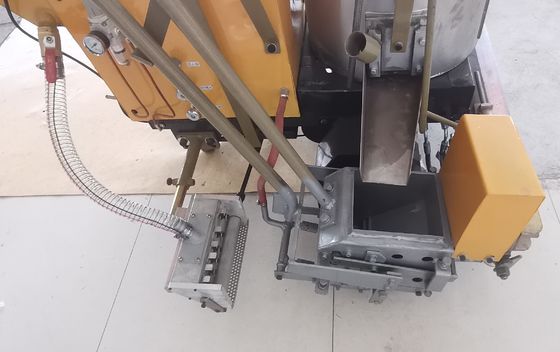 Baterai Driven Thermoplastic Road Line Marking Machine Untuk Penandaan Cengkeh