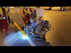 MMA + BPO 98:2 menyemprotkan jalur jalan striping mesin penandaan cepat mengeringkan pencampuran eksternal