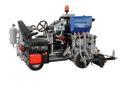 Truk penanda jalan termoplastik kecil